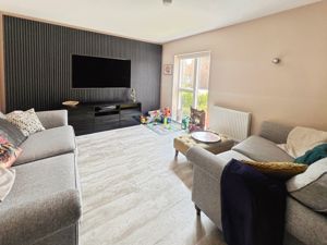 Lounge- click for photo gallery